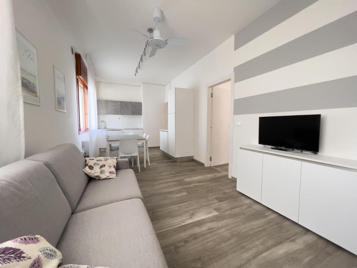 Diplomatic-residence Fronte Mare-piazza Torino-lido Di Apartment Lido di Jesolo