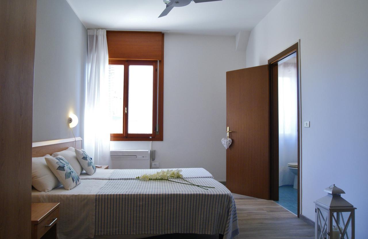 Diplomatic-residence Fronte Mare-piazza Torino-lido Di Apartment *